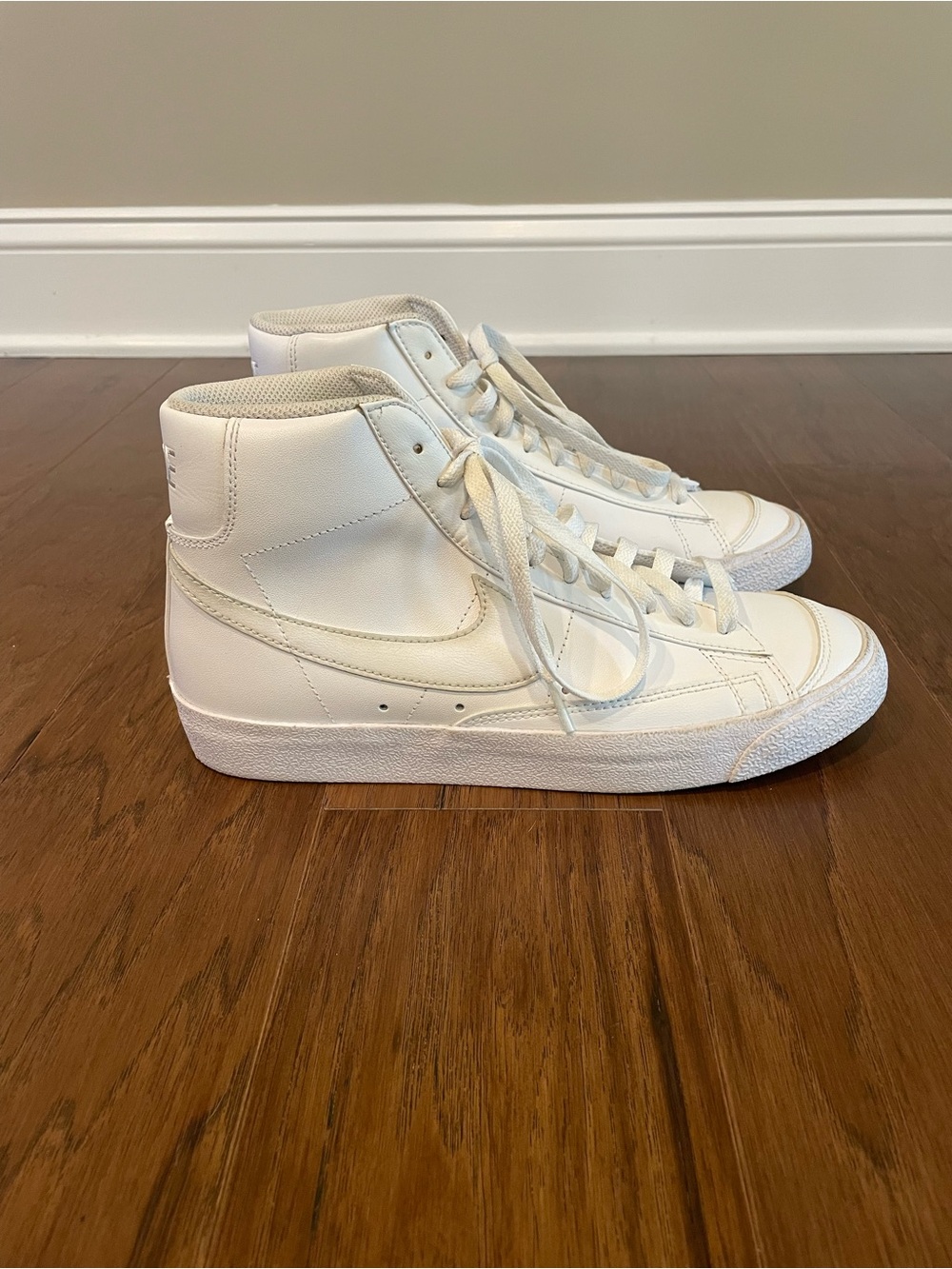 Nike Blazer White Mens Sneakers